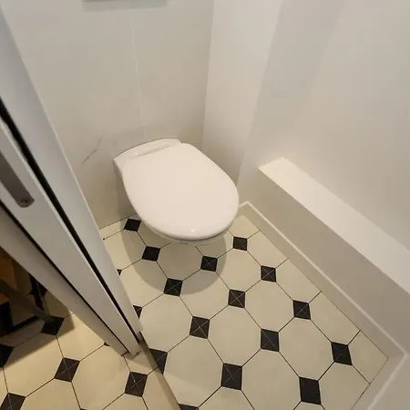 Proche Des Celebres Puces De 4p - Flat-guest 아파트