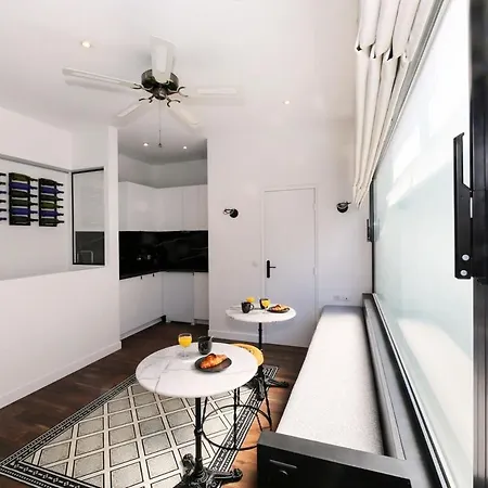 Proche Des Celebres Puces De 4p - Flat-guest * 파리